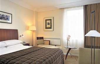 Эдинбург отели - Отель CALEDONIAN HILTON EDINBURGH